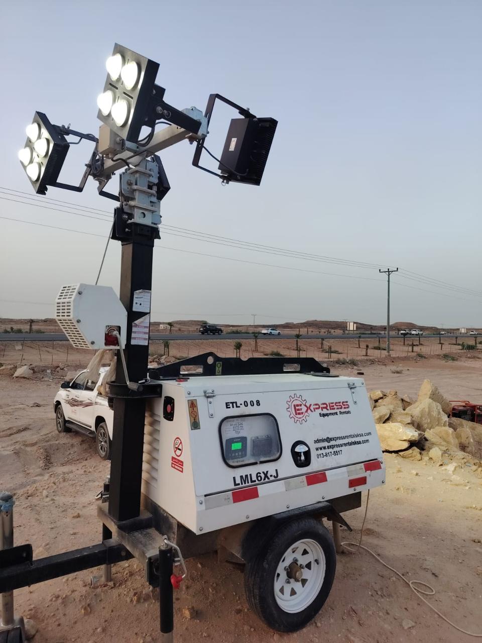 إكسبرس رنتلز — 3   Tower Light في موقع مشروع بالمملكة